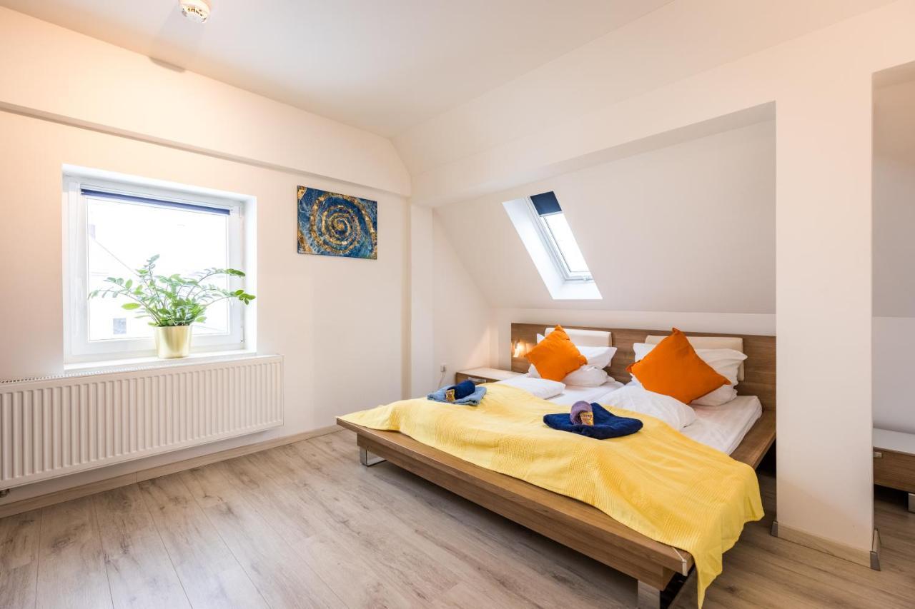 Arbio I Cozy Apartments Augsburg-Lechhausen Exterior foto